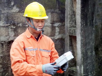 Thi công lưới điện