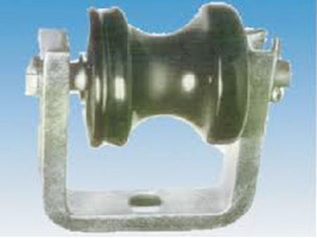 Rack U + Sứ ống chỉ